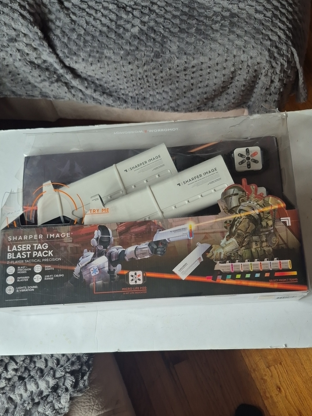 Niew In Box Sharper Image Laser Tag Blast Pack - White